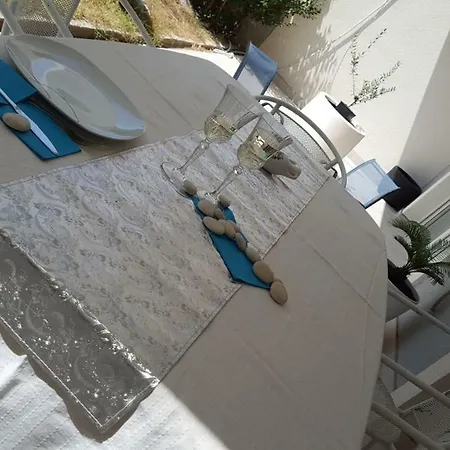 Apartman Dadic *